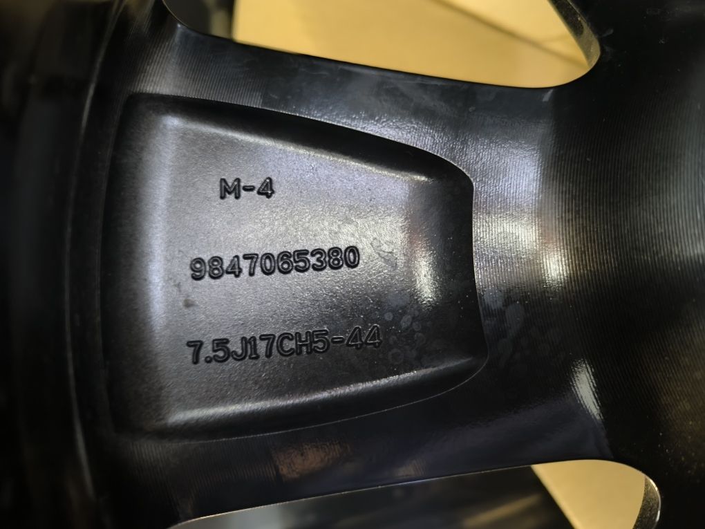 Felgi aluminiowe ORYGINALNE Opel Astra L 5x108 17"