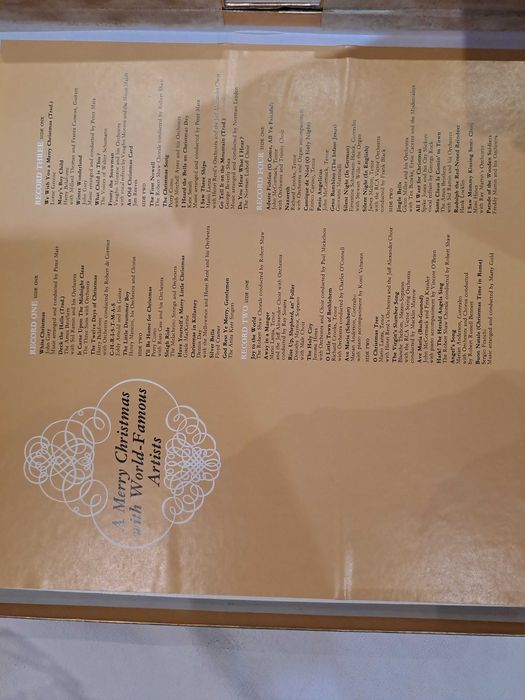 Vinis "A Merry Christmas with World Famous Artists" - Edição 1967