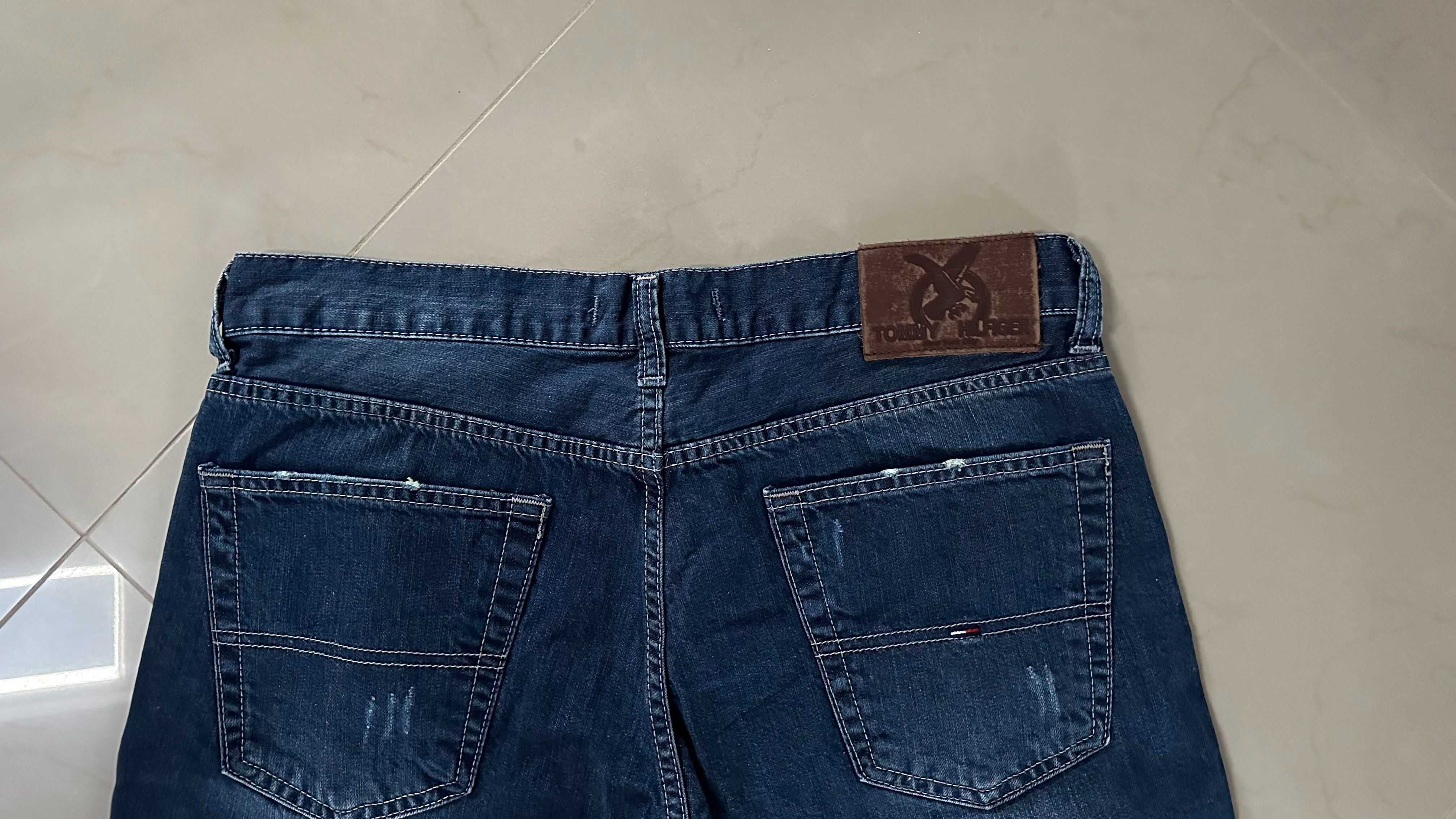 Tommy Hilfiger 34/29 Spodnie Piękne na Niewysokiego