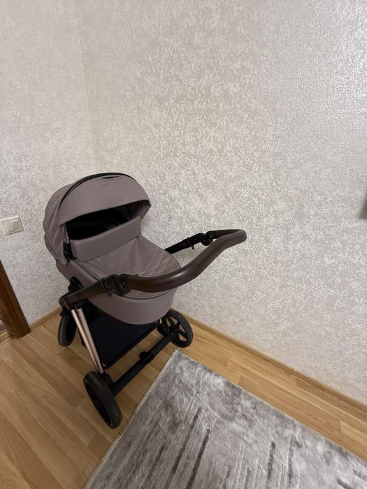 Продам дитячу каляску стан ідеальний