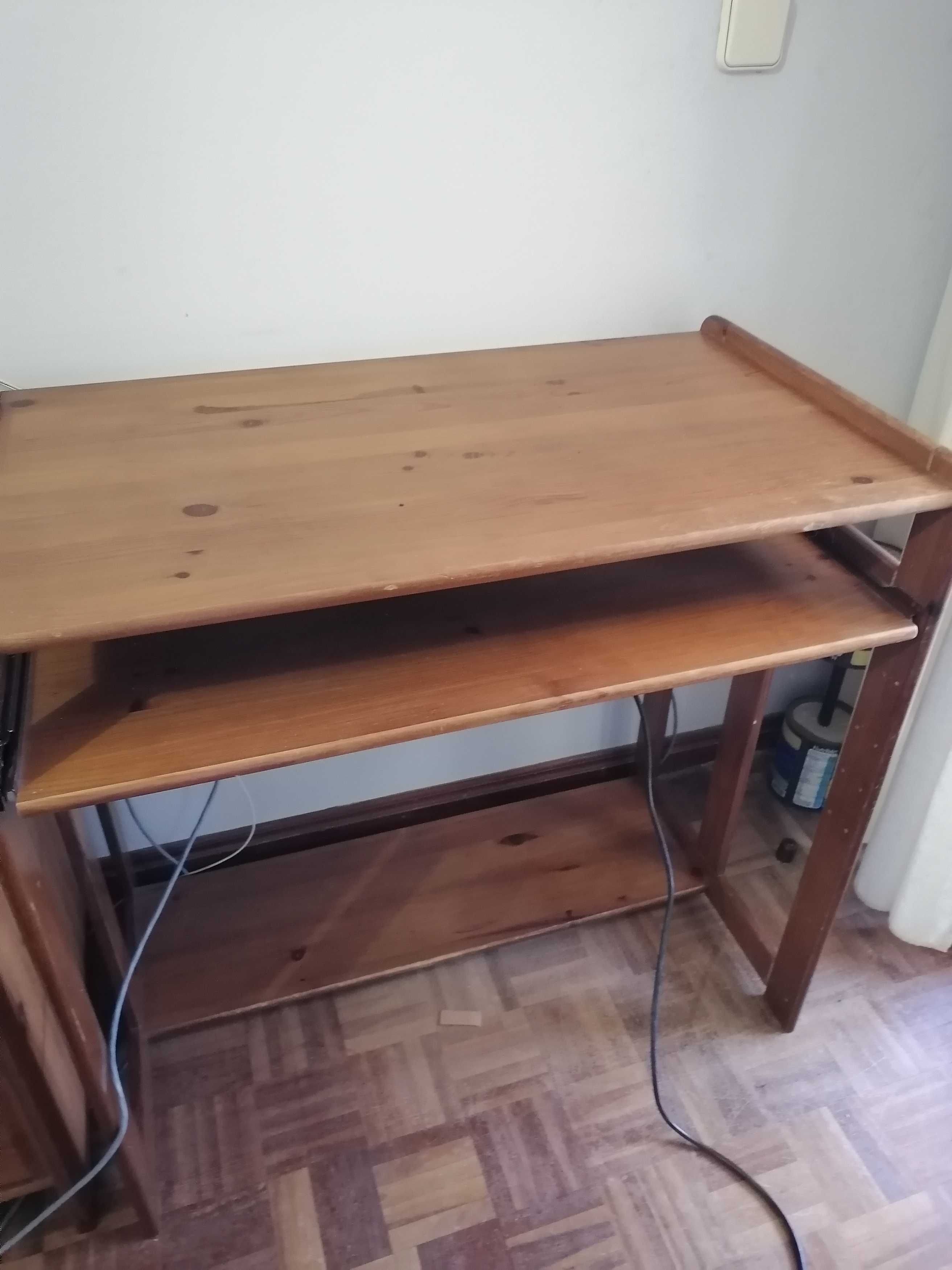 Secretaria em pinho mel