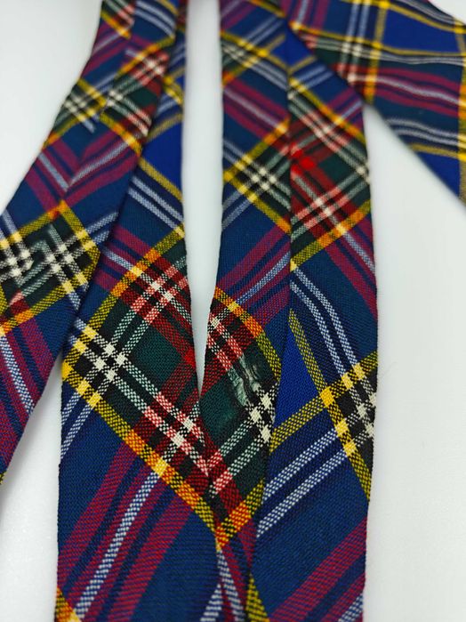 Szkocki wełniany krawat w kratkę tartan wrz150
