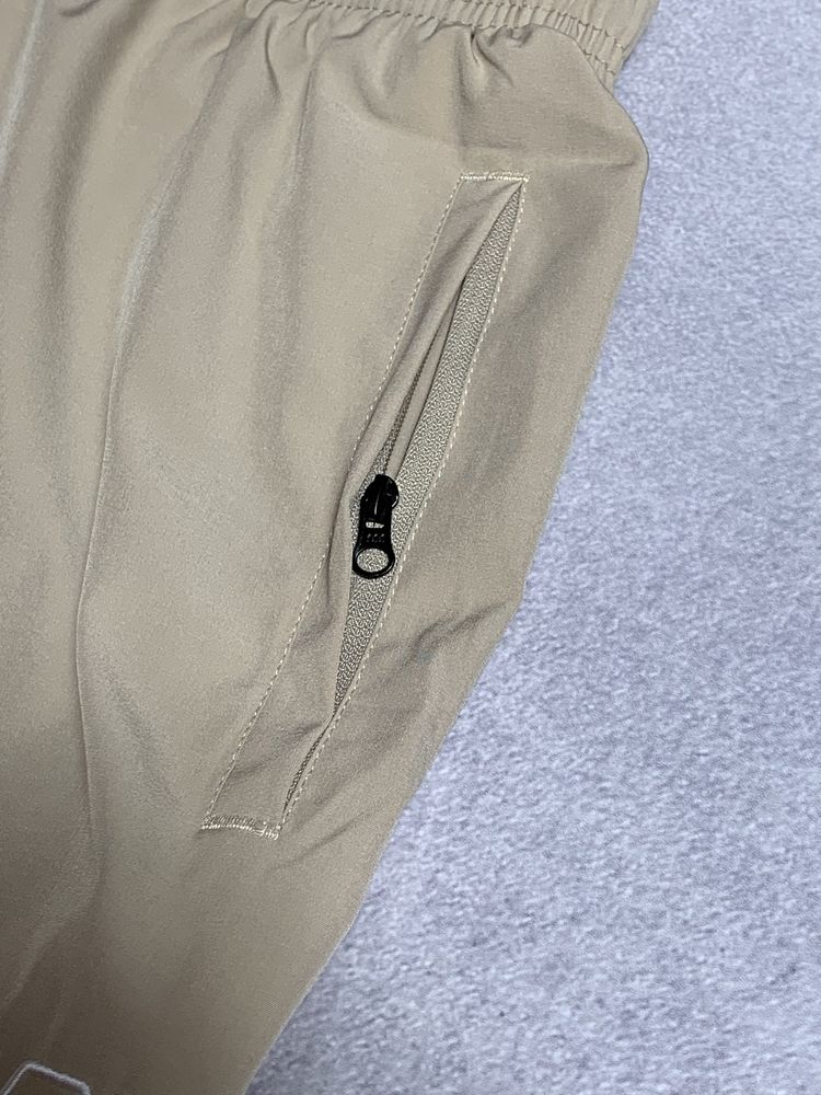 Шорти Nike Big Swoosh Beige
