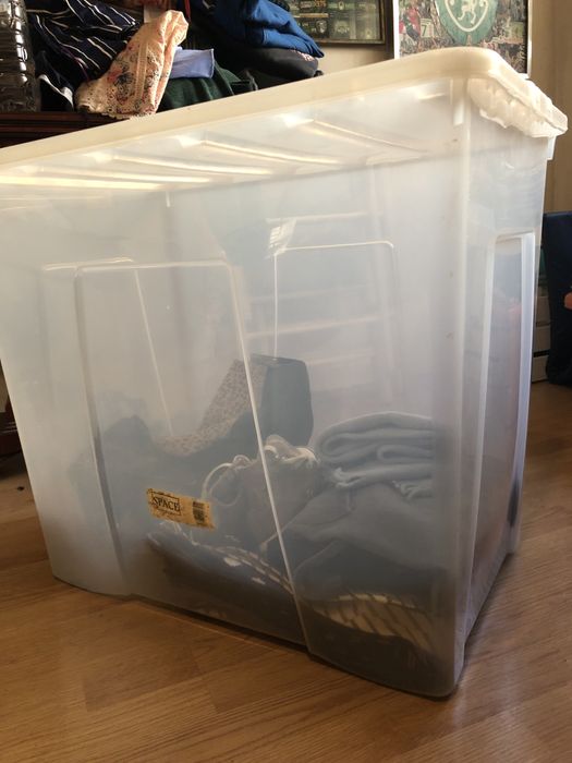 Caixa arrumação 160 litros