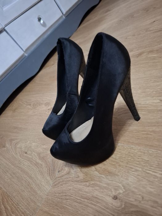 Mega szpilki wysokie Atmosphere 38 czarne