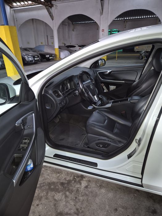 Volvo S60 automático