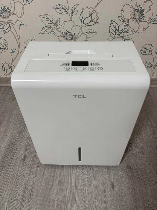 Осушувач повітря TCL DEM25EB