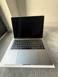 Apple MacBook Pro - Retina, Touch Bar, 13 cali, 128 Gb, 2019 rok