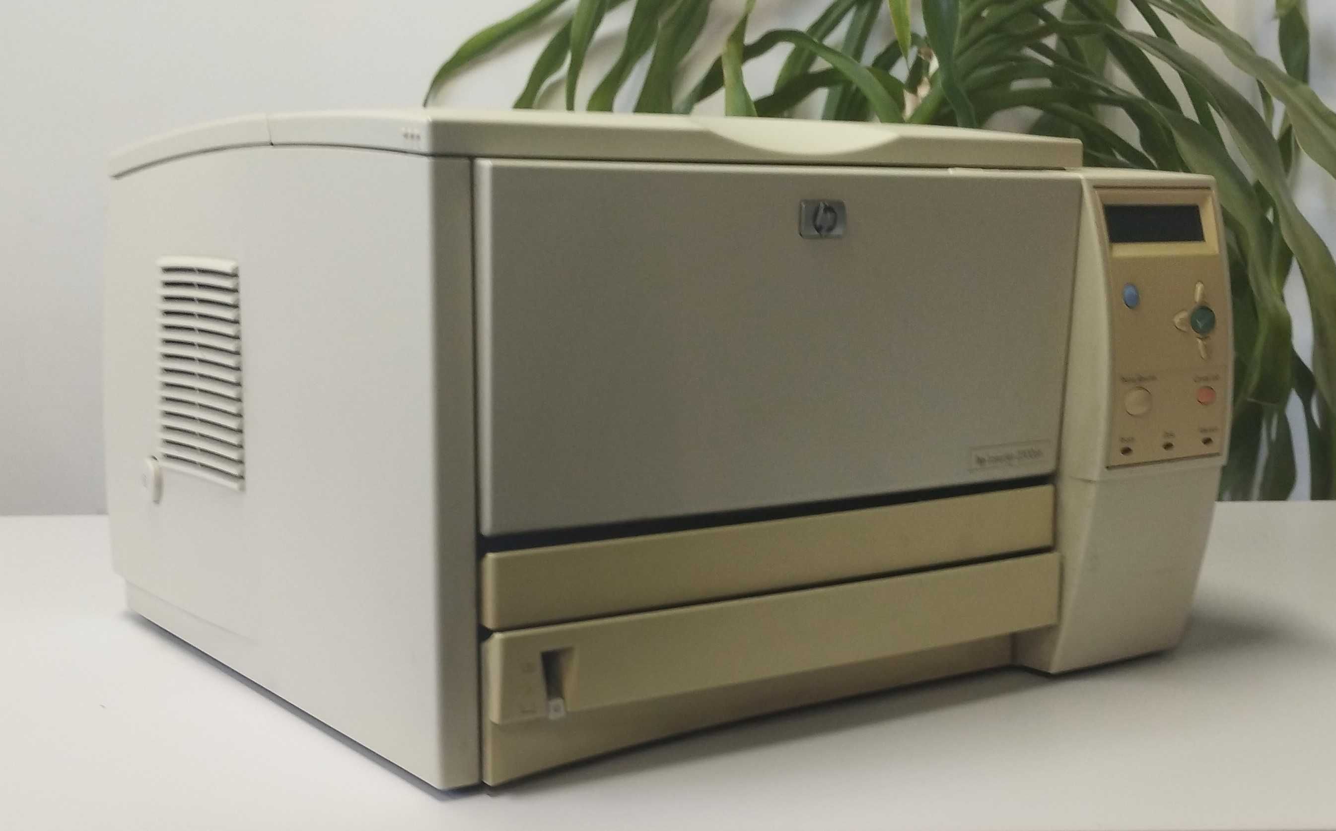 Лазерний ч/б принтер HP LaserJet 2300dn