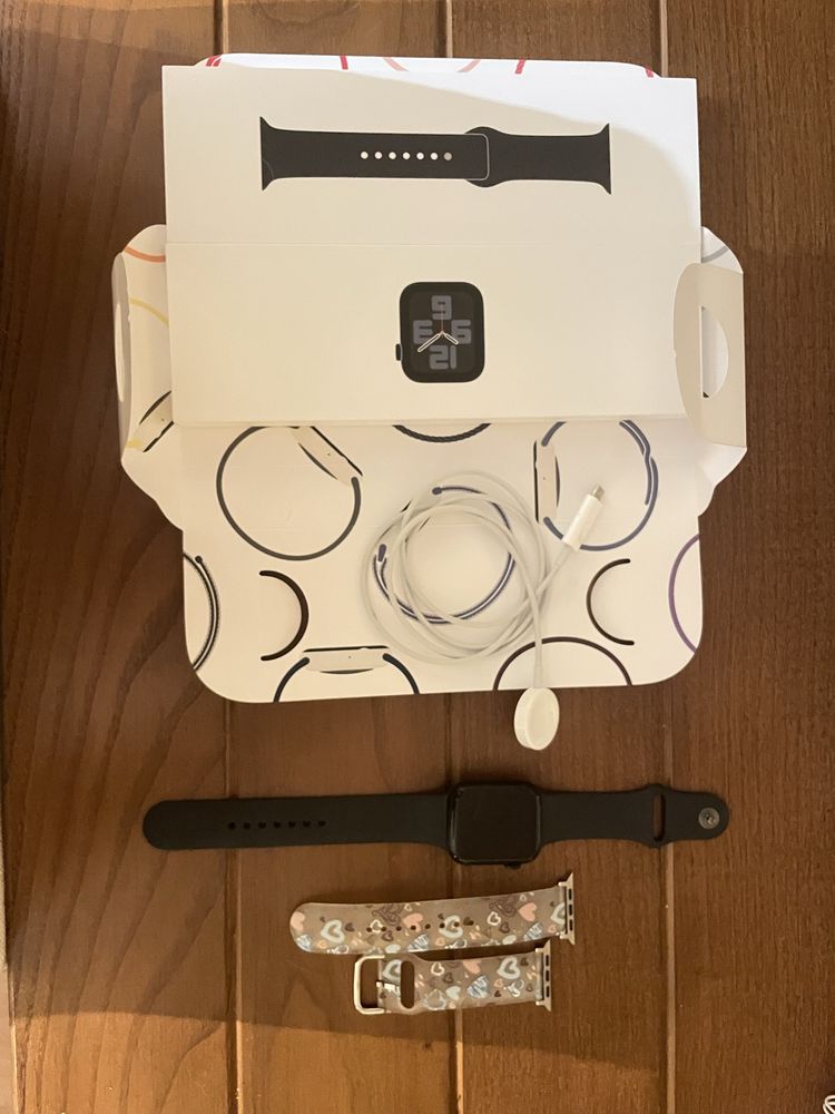 Apple Watch SE Geração 2 44mm