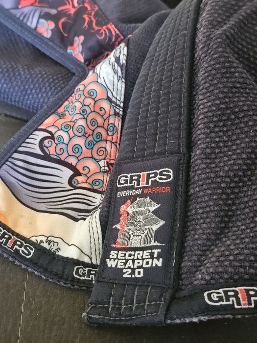 Kimono A2 BJJ GR1PS secret weapon 2.0 azul escuro.