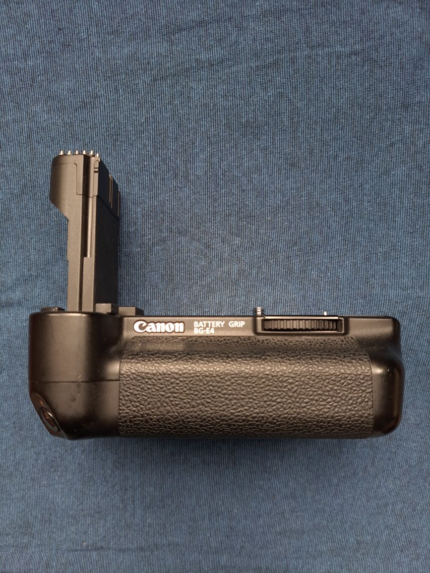 Grip Canon BG-E4 do 5 D mark I.