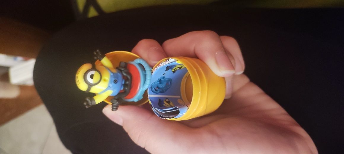 Kinder niespodzianka Minionki