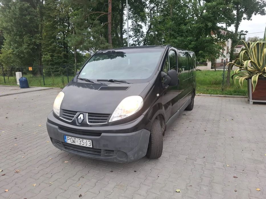 Renault Trafic Renault Trafic Renault Trafic 2.0 dCi 2012 9-osobowy Klimatyzacja