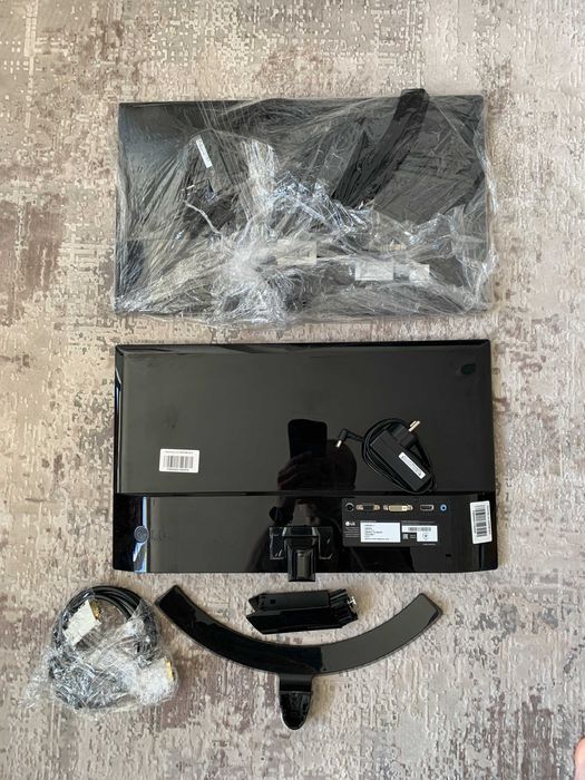 Монітор 22MP58VQ-P з ips матрицею