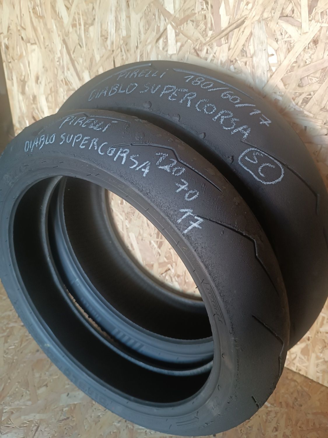 Pirelli Diablo supercorsa SC 180/60/17