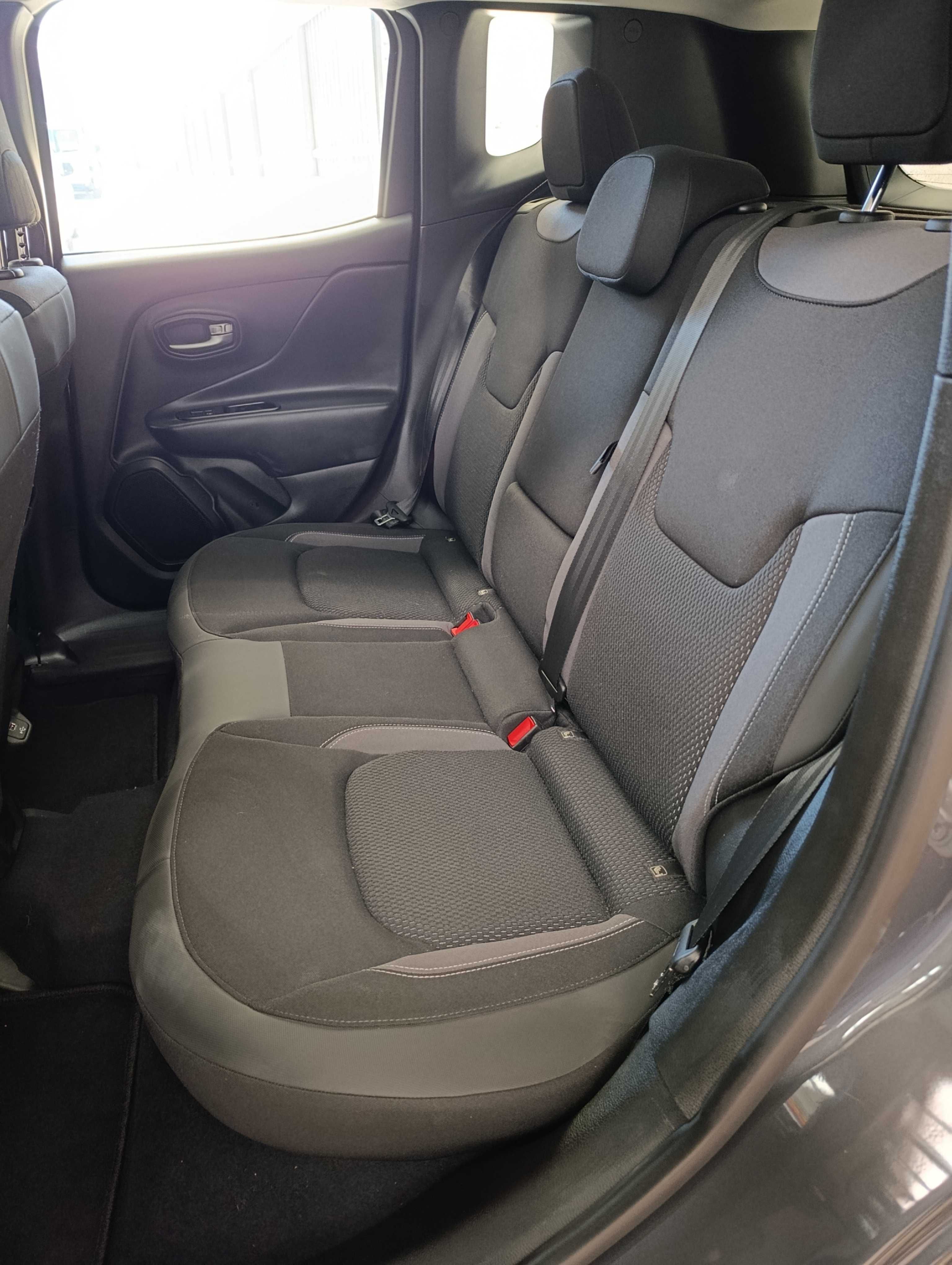Jeep Renegade 1.3 TG 4Xe Limited (IVA dedutível)