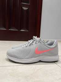 Кросівки Nike DownShifter