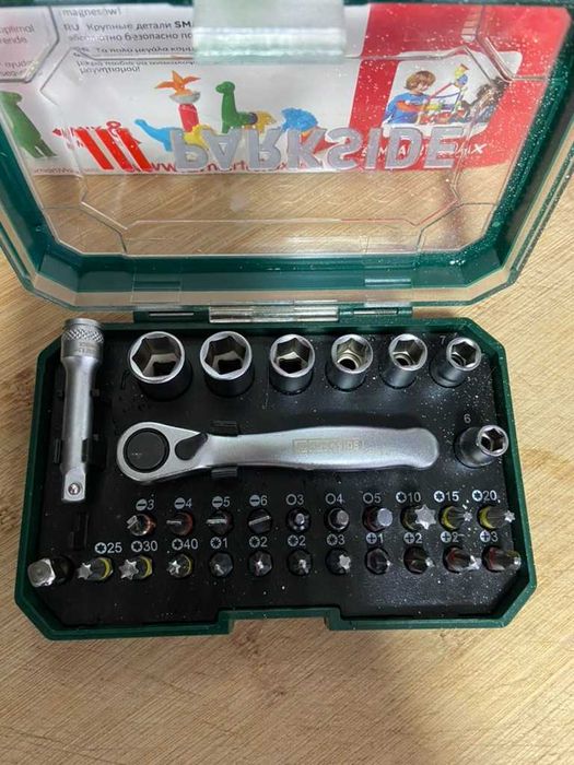 Caixa de Ferramentas Parkside