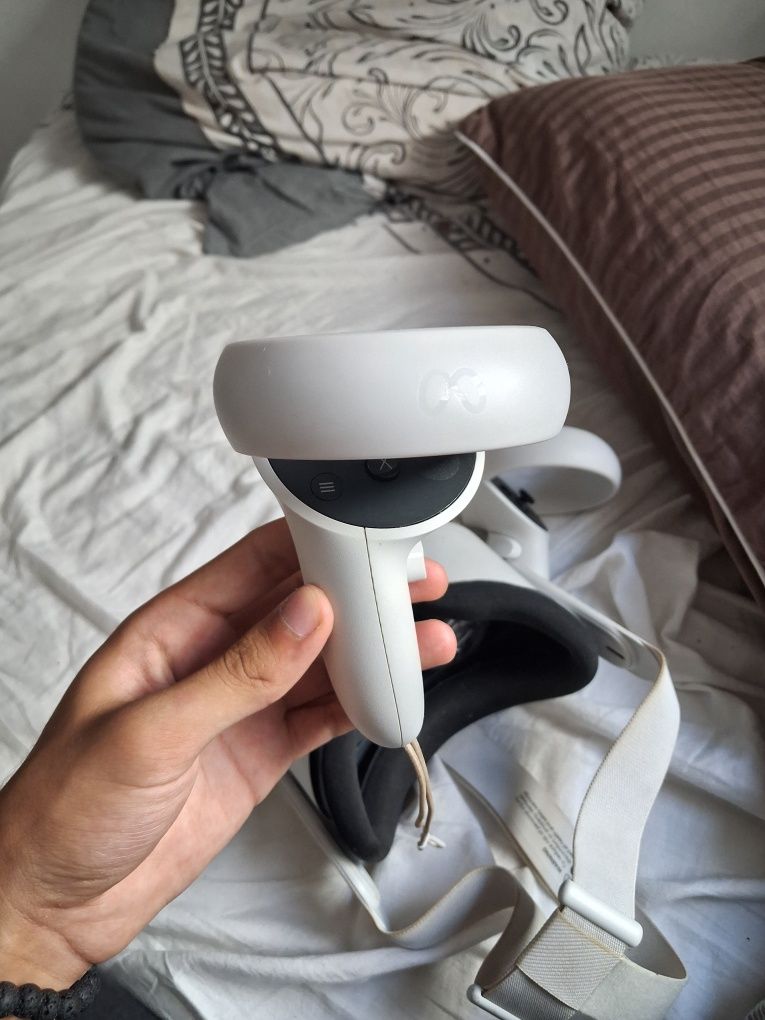 Oculus quest 2, działa.