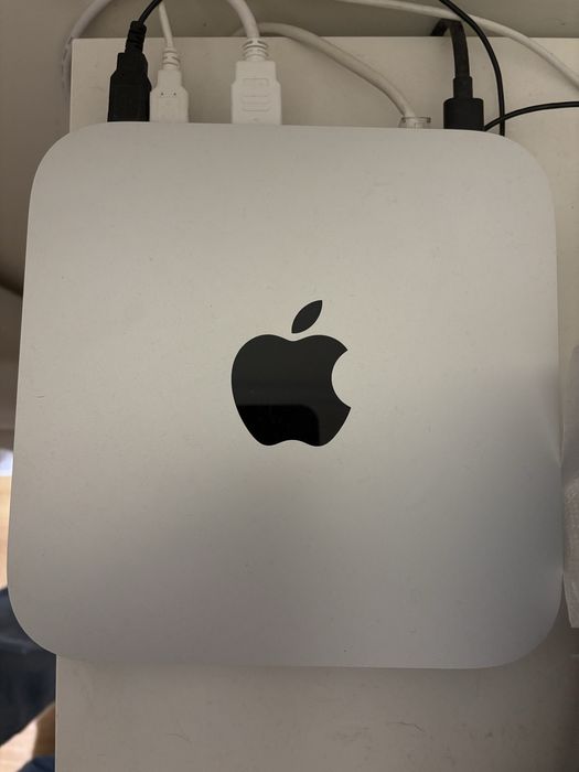 Apple Mac Mini M2 de 2024 - Monitor nao incluido