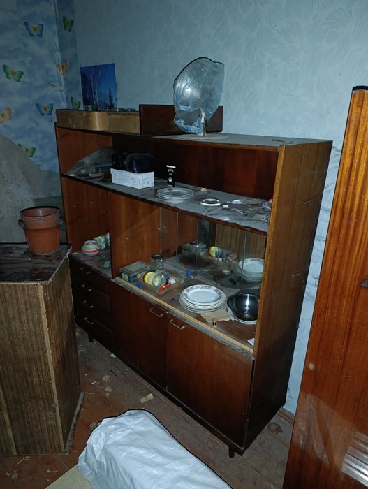 Меблі безкоштовно