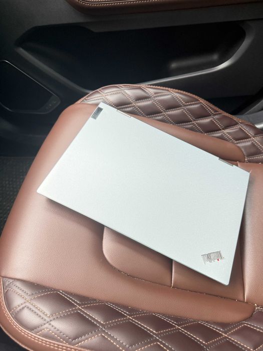 Lenovo ThinkPad Neo14 / i7-13700h ES / RTX 2050 / 16GB / 512GB / 14”2K