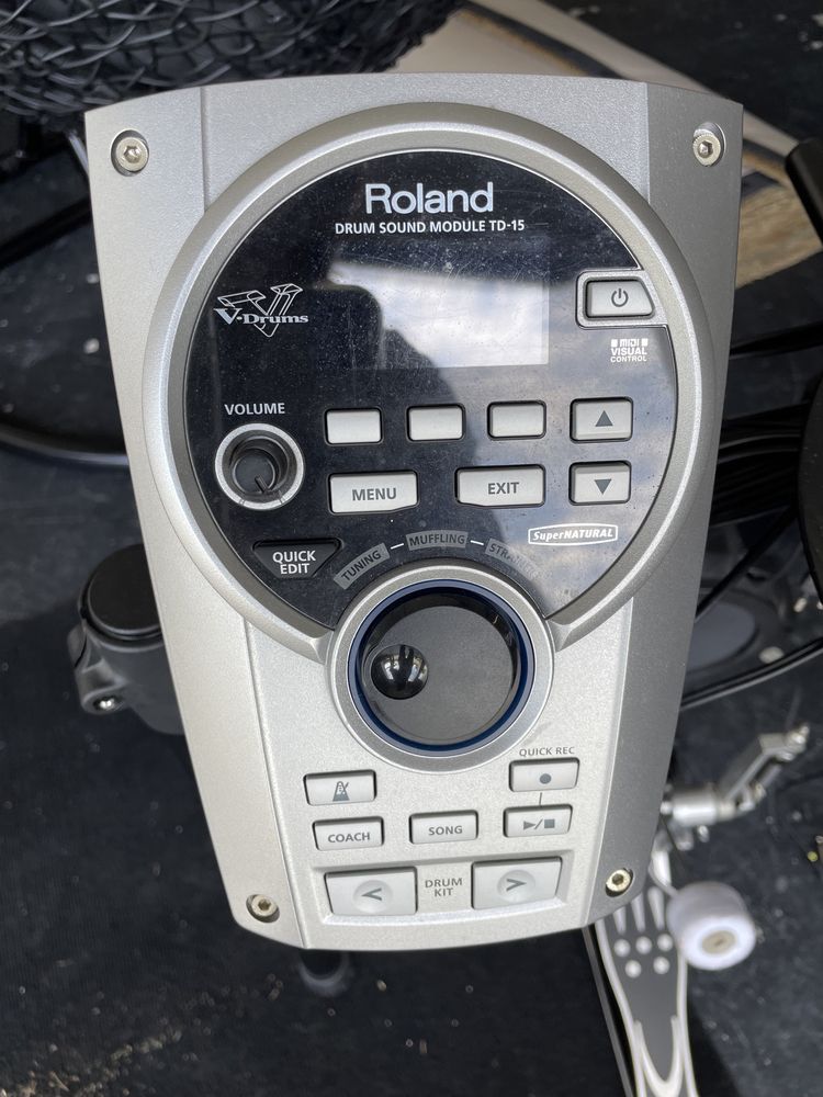 Batería electrónica Roland TD-15KV