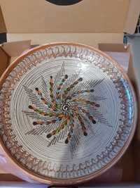 Тарелка сувенирная керамика из красной глины Хорезу Румыния на подарок
