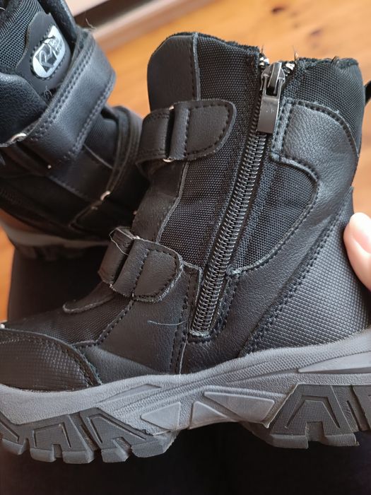 Зимові чоботи на хлопчика