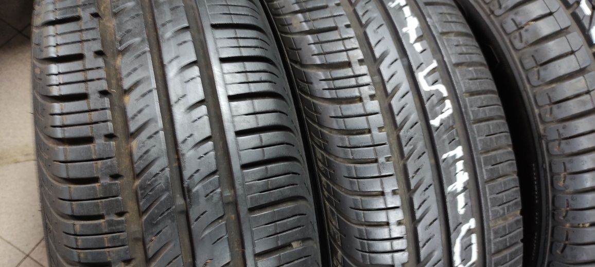 Pneus 175/70/14 semi novos