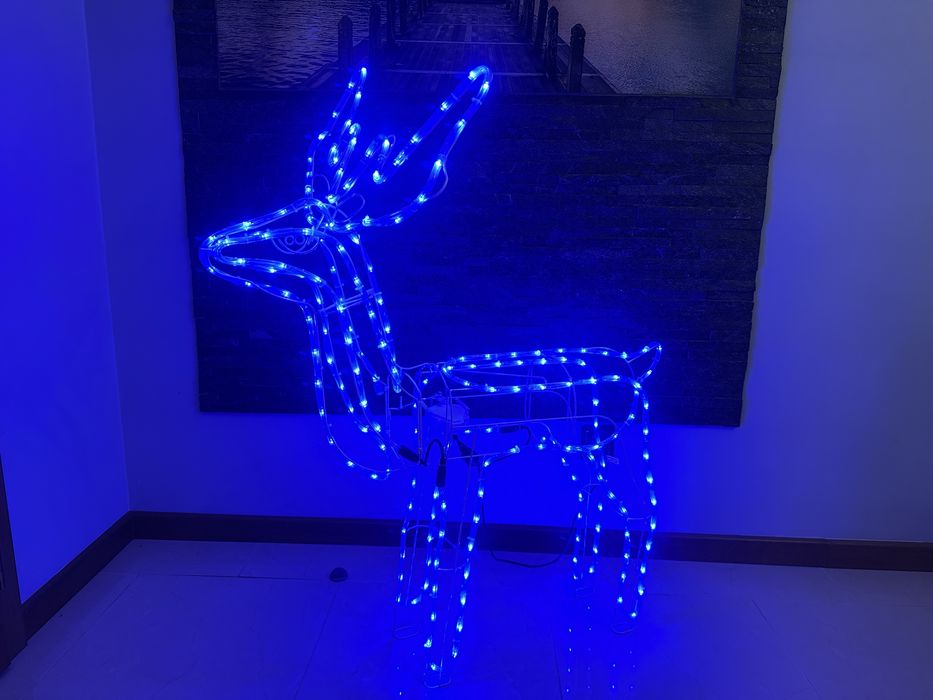 Renifer led niebieski xxl 115 cm rusza głową śliczny świąteczny blue