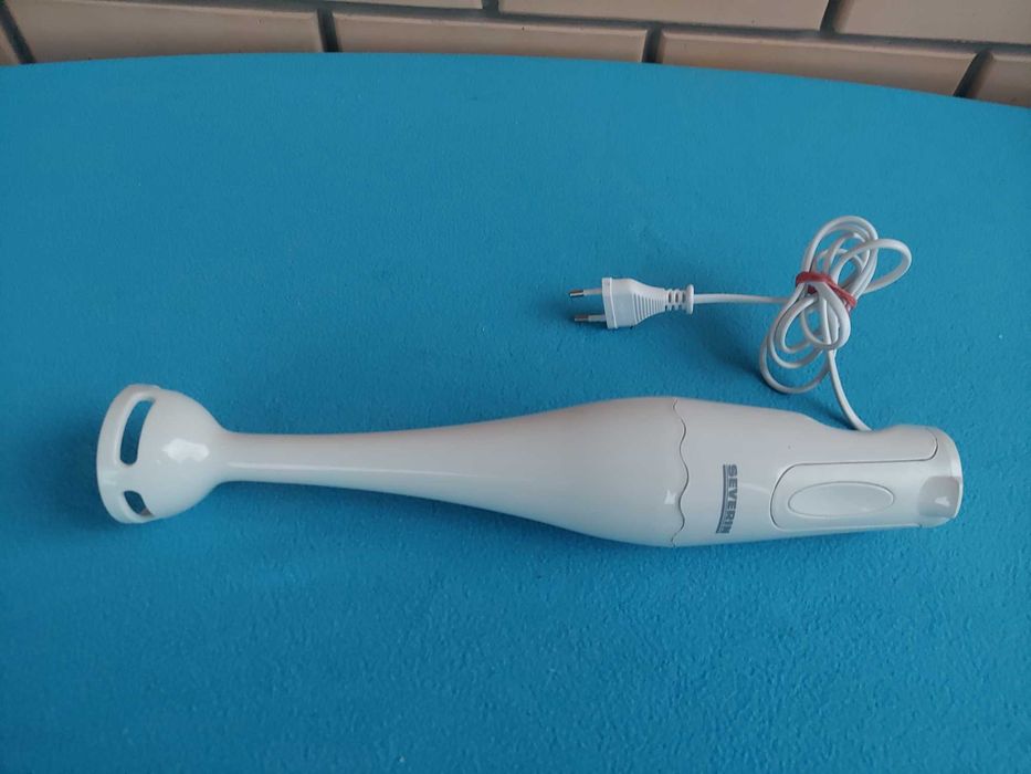 Severin SM 9617 блендер подрібнювач відмінний стан ледь БВ