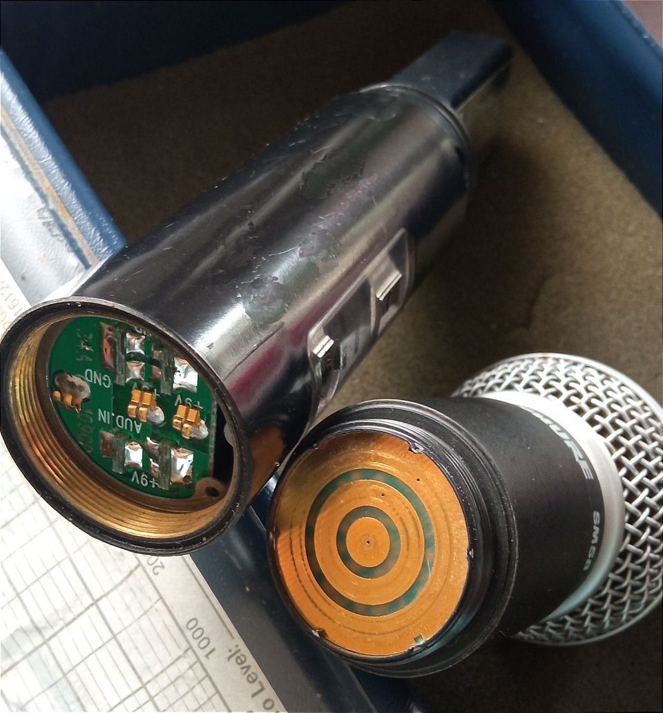 Mikrofon SM58 Shure bezprzewodowy.