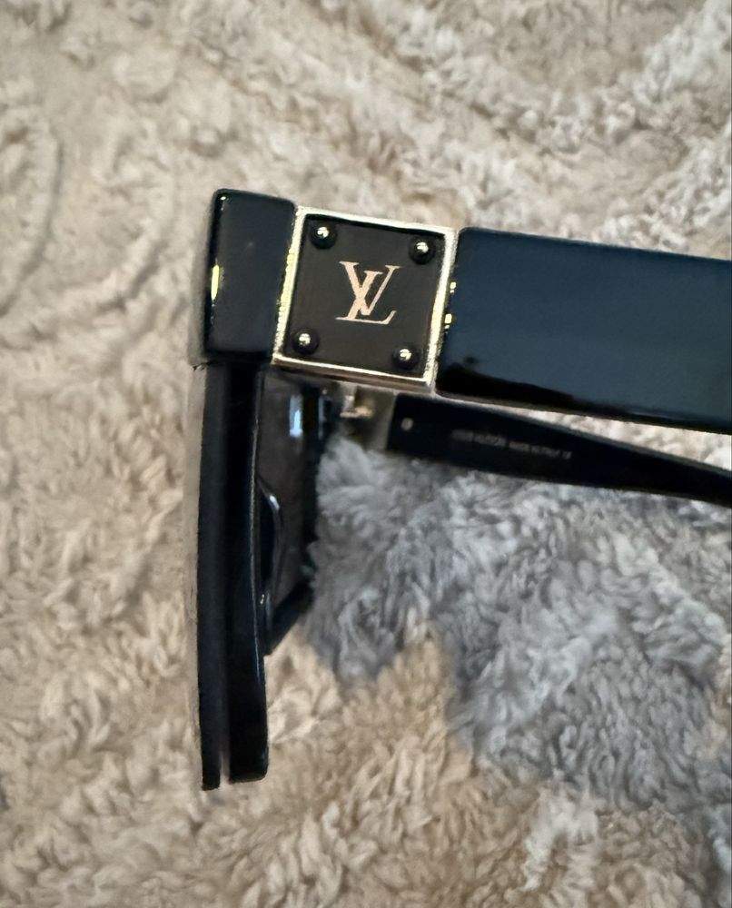 Okulary przeciwsłoneczne LV z monogramem damskie  lub męskie