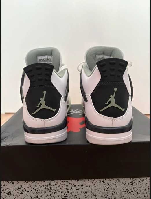 nowy Jordan 4 Retro Seafoam Moda rozmiar.37.5