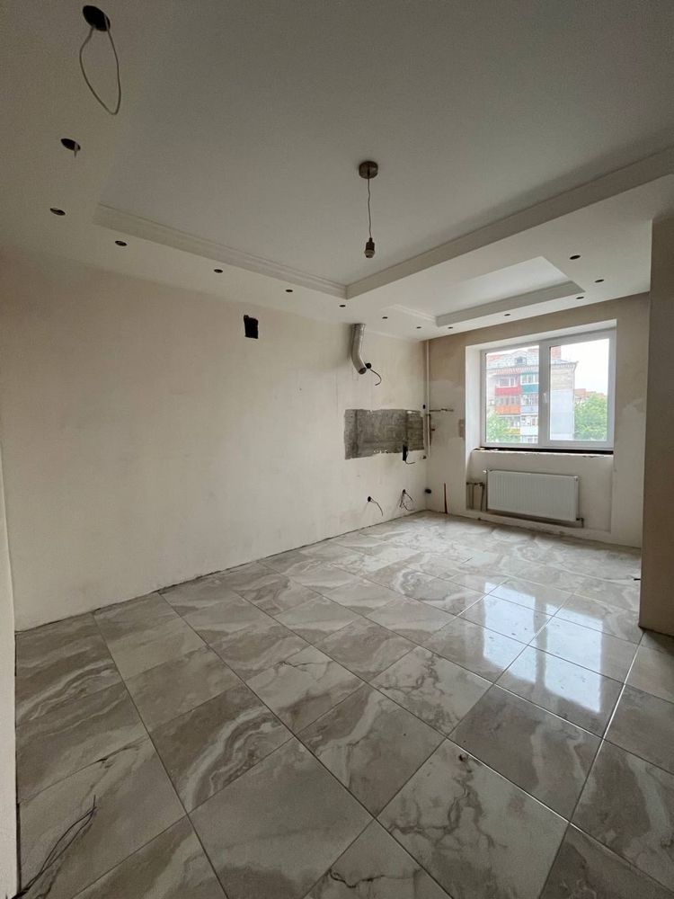 Продаж нової 2 кімнатної квартири Центр (Мостобудівників 18) ID-1114-2