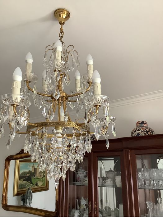 Candeeiro em cristal de grande qualidade com onze  lanpadas
