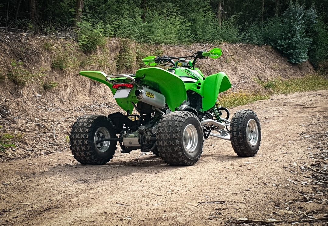 Kawasaki kfx 400