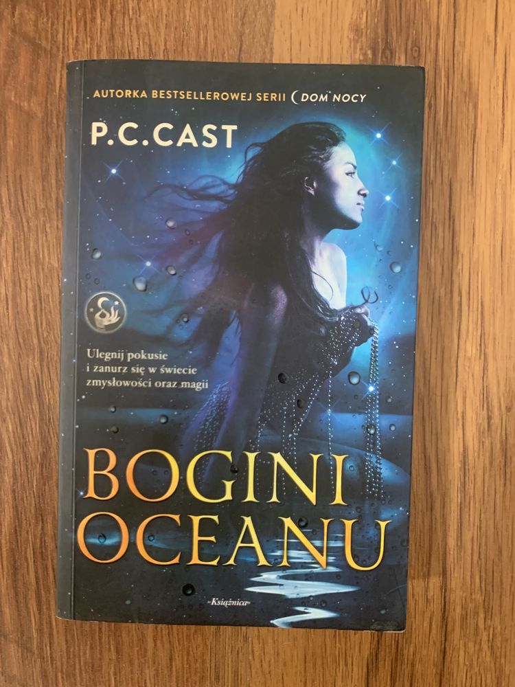 PC Cast Bogini Oceanu dom nocy książka New Adult