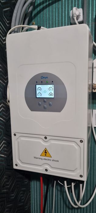 Інвертор Deya 6 кВт.