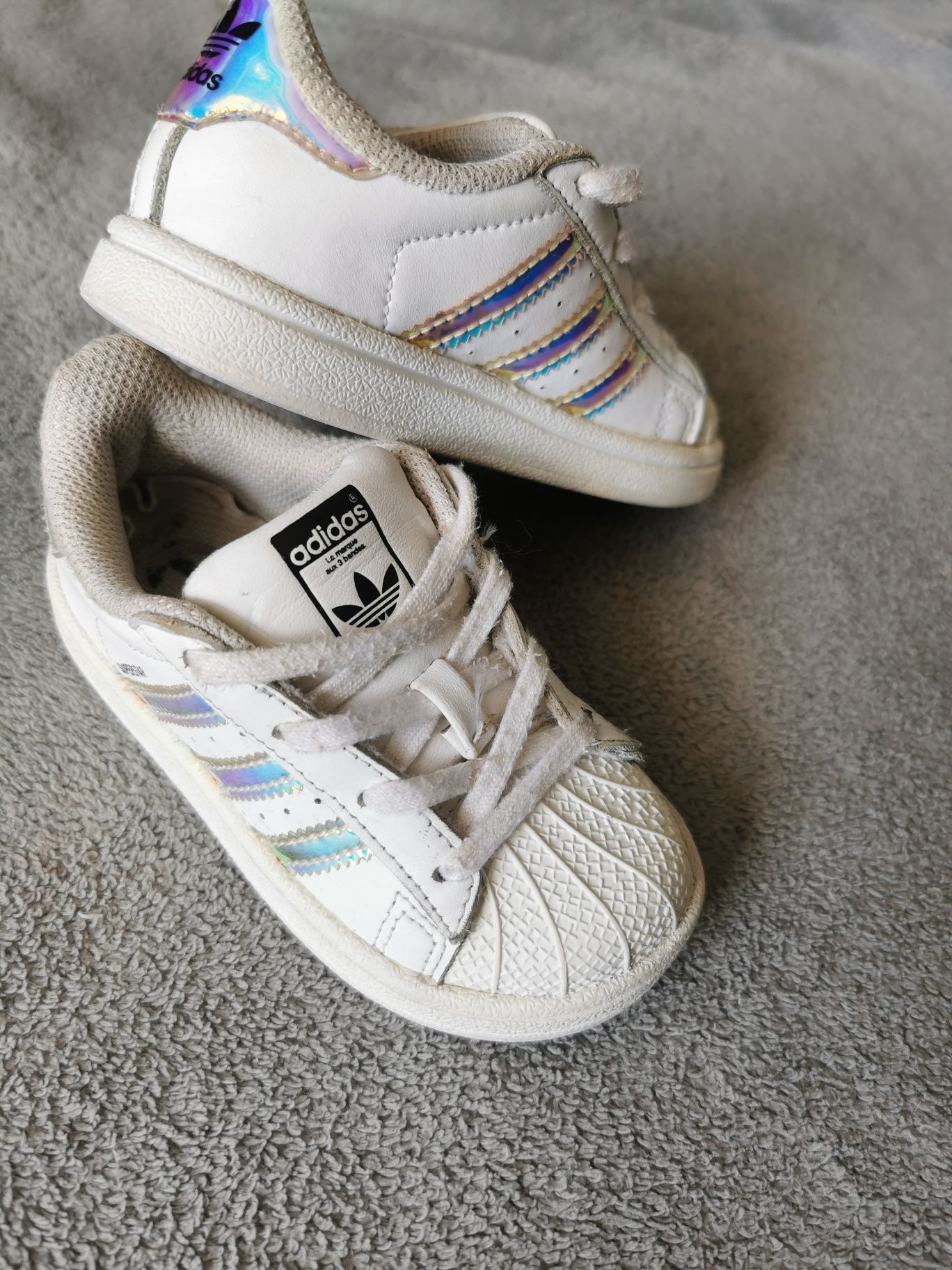 Adidas superstar 23