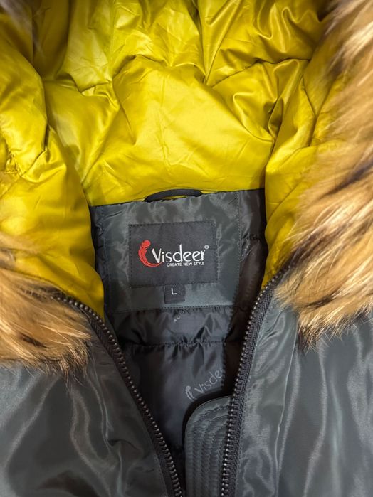 Куртка на зимовий період