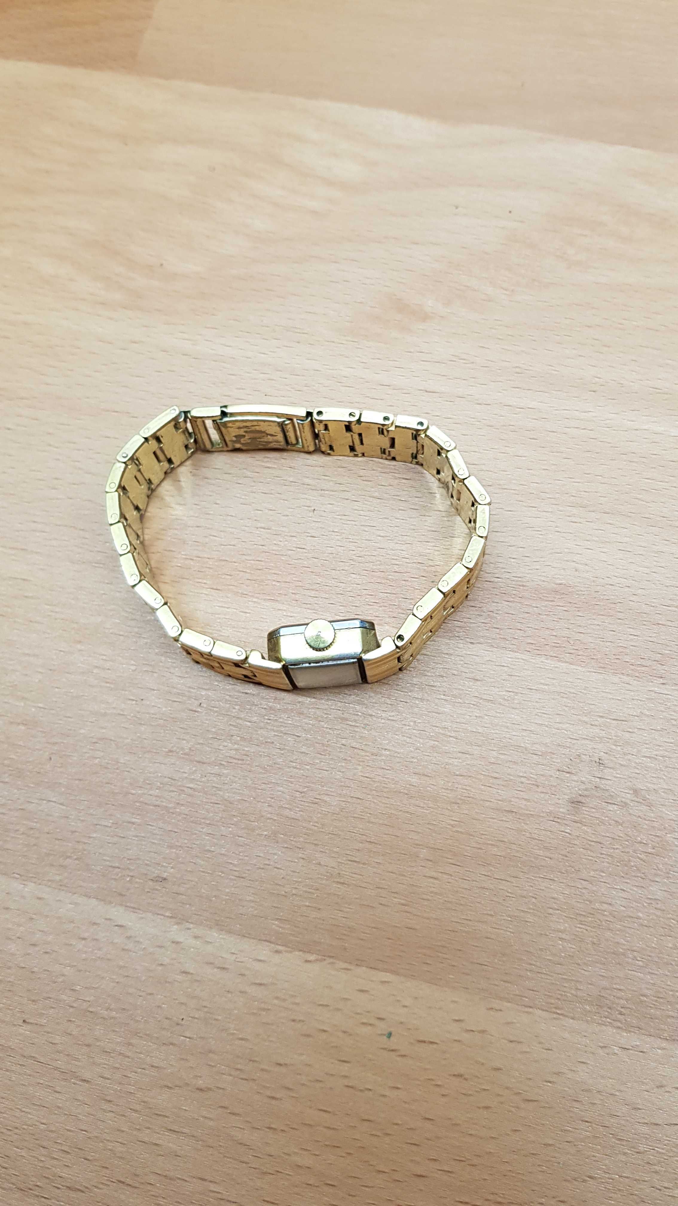 Piękny zegarek damski *Glashutte*