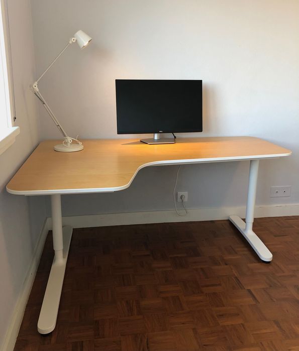 BEKANT Ikea - Mesa secretária canto esquerdo - 1,60 x 1,10m