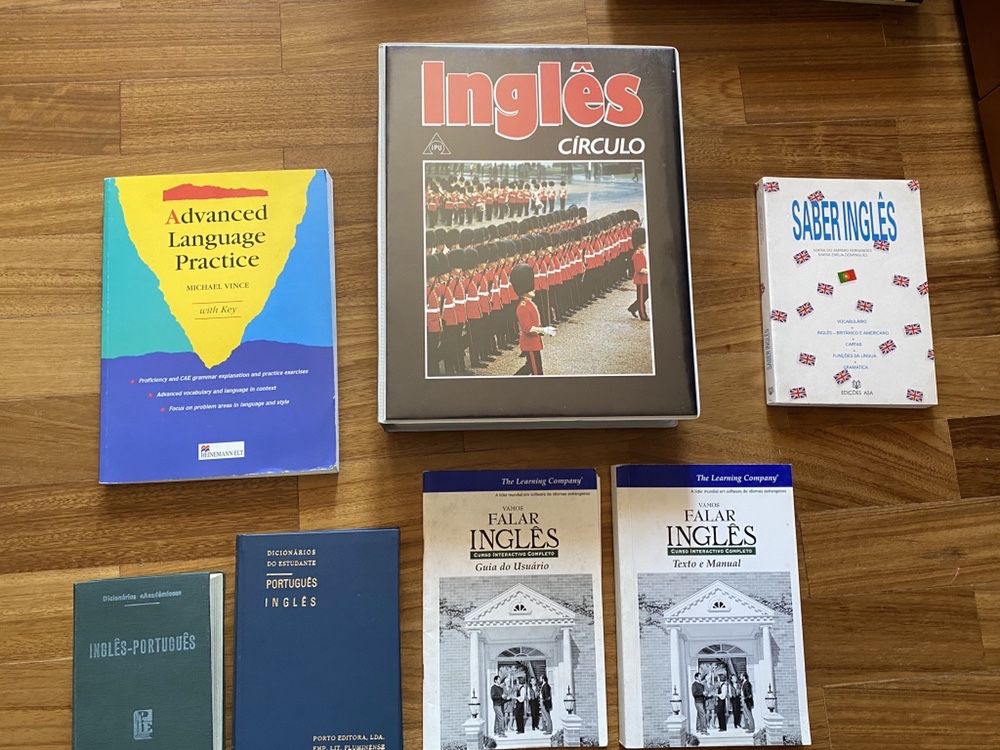 Dicionários e Gramáticas Português, Francês e Inglês