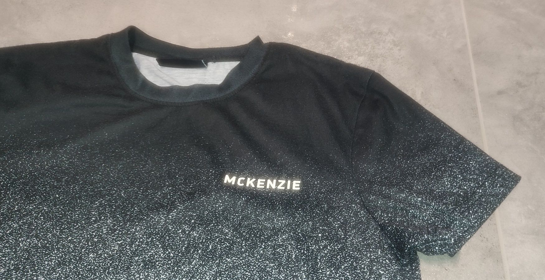 T-shirt McKenzie r. S - NOWA