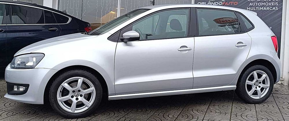 VW POLO 1.2i ConfortLine Nacional