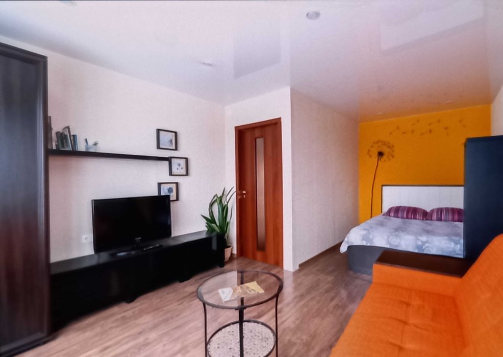 Квартира Уютная , Удобная локация ЛАХТИ МАЛЫЙ РЫНОК рядом все вокзалы