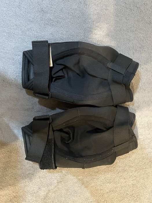 Ochraniacze IXS na kolana